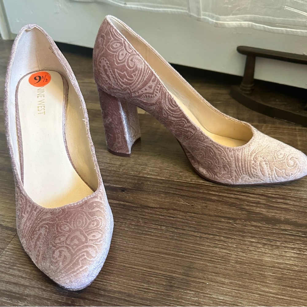 Nine West Pink Suede Chunky Heels